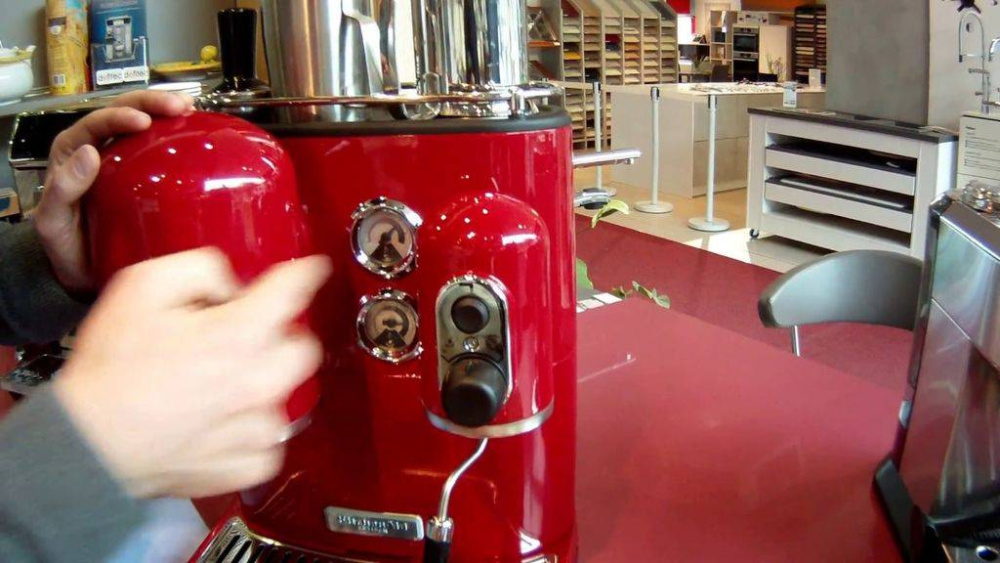 Кофемашина рожковая KitchenAid Artisan 5KES2102EER Espresso красная – фото 8 в каталоге Казани